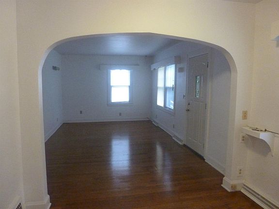 4th image of 160 W Harrison Blvd