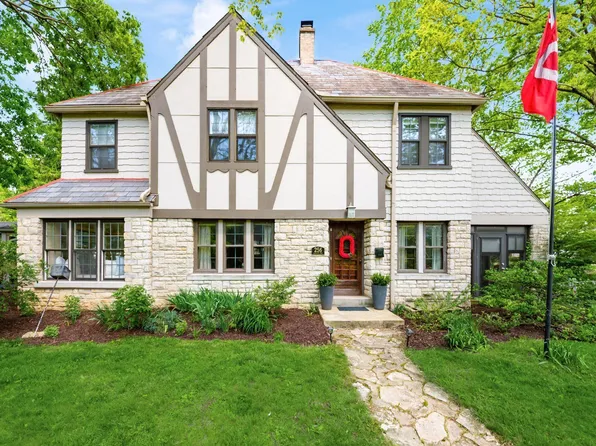 256 Montrose Way, Columbus, OH 43214