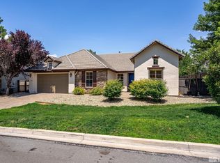 631 Aberdeen Ct, Reno, NV 89521