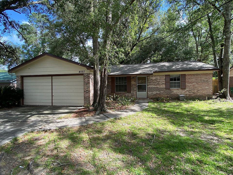 1st image of 4557 Hickory Forest Cir