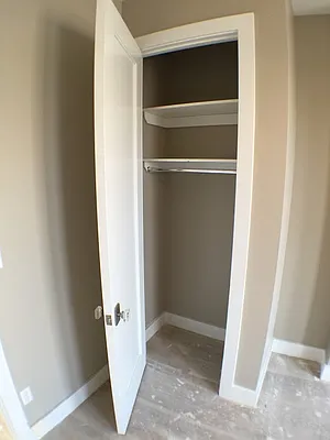 Rented by P Management | media 23