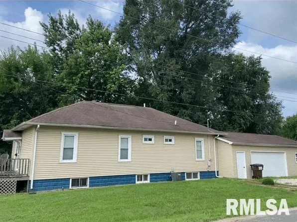 521 N Ridge Ave, Taylorville, IL 62568