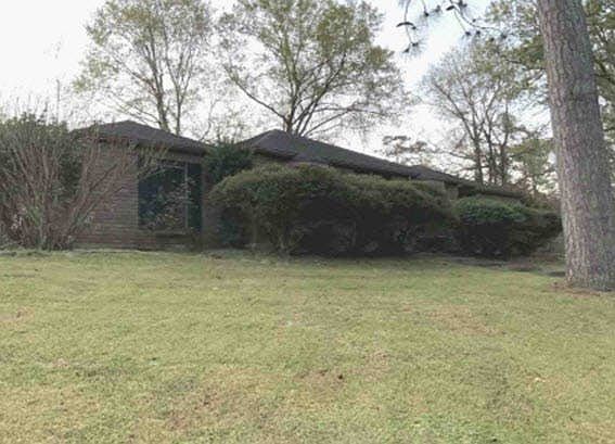 1st image of 810 Linton Lanier Ln