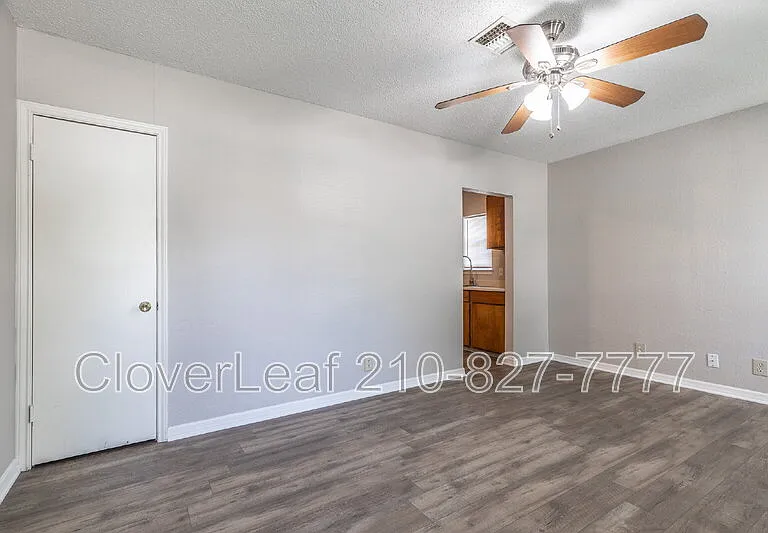 512 Curtiss Ave — Photo 7