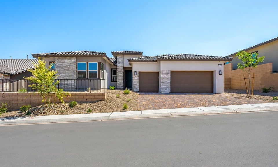 1st image of 239 Paraggi Bay Dr