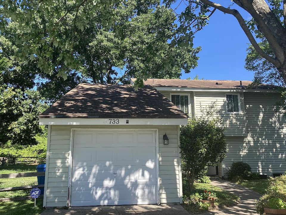 1st image of 733 Tanoak Ct