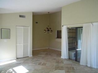 4377 Willow Pond Cir, West Palm Beach, FL 33417