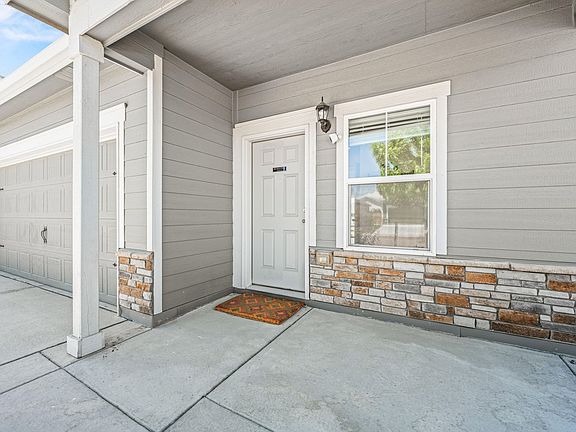 4th image of 7243 Aspen Brook Ave