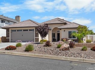 17840 San Gabriel Ln, Victorville, CA 92395