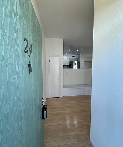 4111 Tujunga Ave #24 — Photo 2