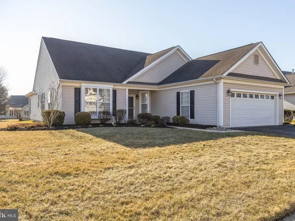 63 Springmill Dr, Middletown, DE 19709