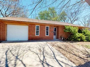 1006 Wilkie Rd, Mooreland, OK 73852