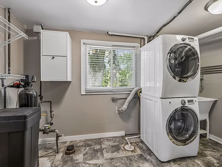 6013 Porter Ln — Photo 22