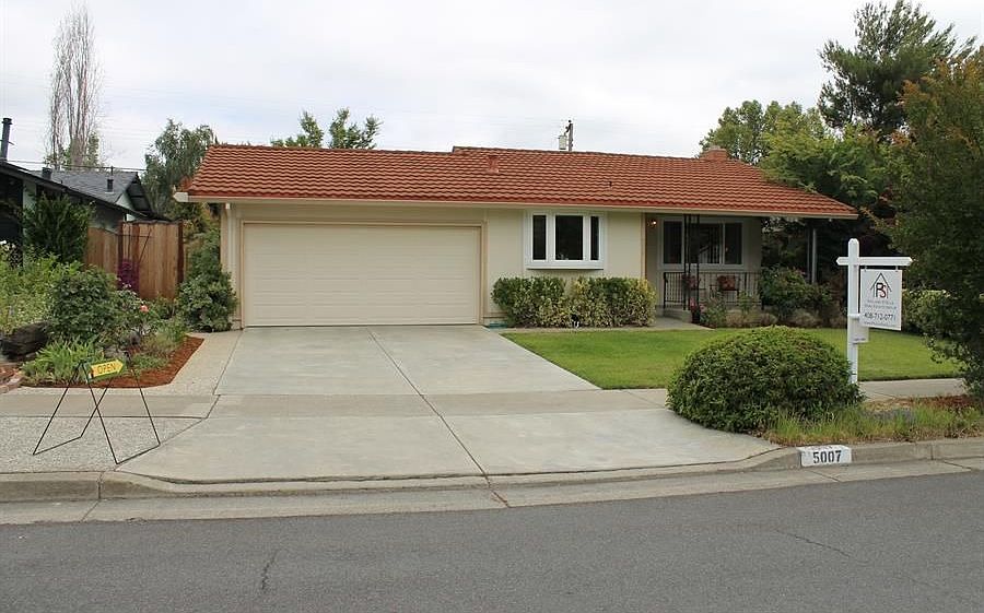 1st image of 5007 Vanderbilt Dr