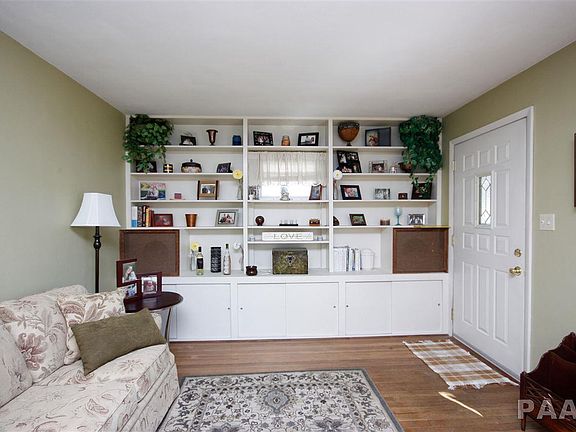 4th image of 2919 N Saint Philomena Ct