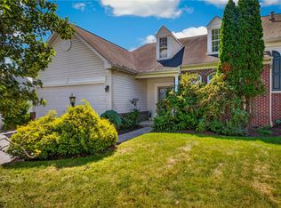 2007 Overlook Ct, Canonsburg, PA 15317