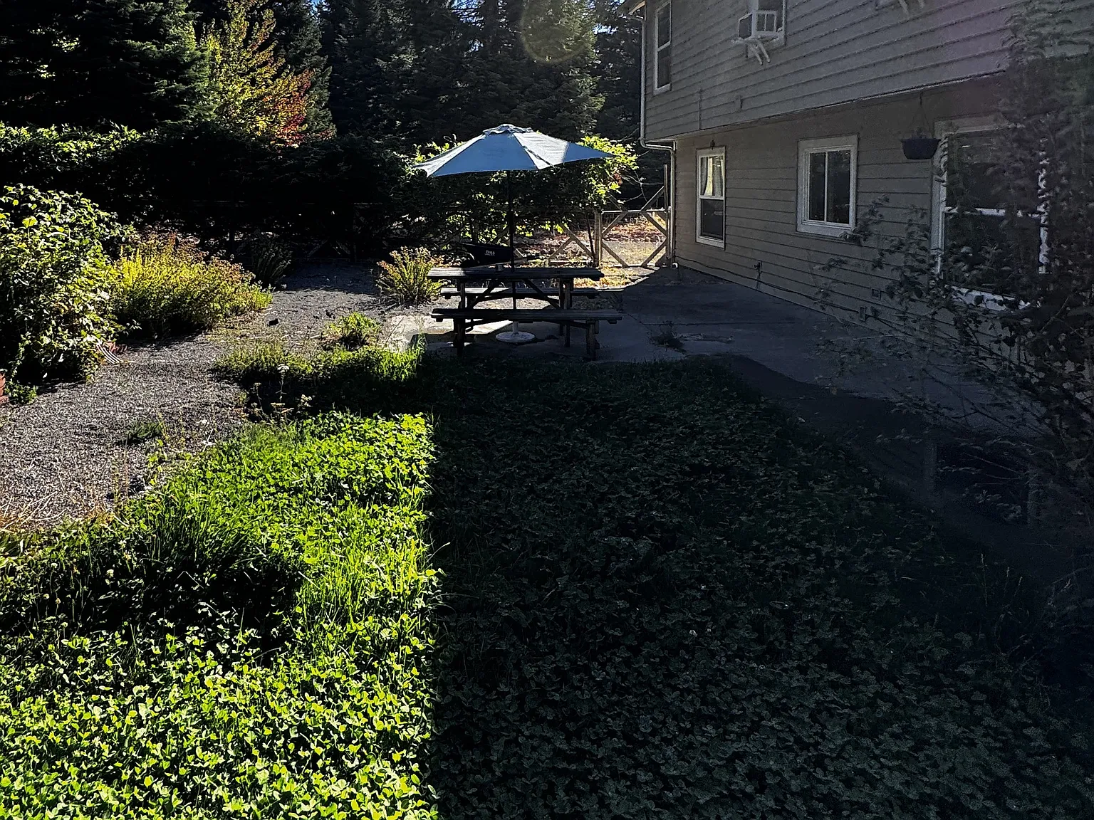 3 bed, 2.5 bath, 1890 sqft, $2,850 — Photo 2