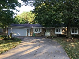 1321 Crescent Dr, Wausau, WI 54401