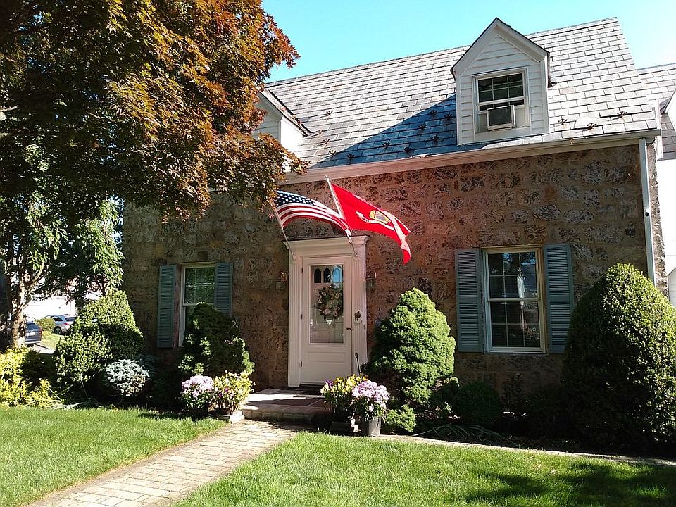 2nd image of 99 Somerset Ave