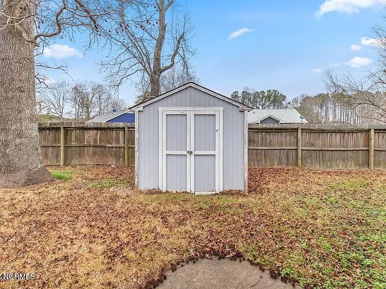 424 Singletree Dr — Photo 28