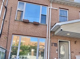 175 Beach 29 St, Far Rockaway, NY 11691