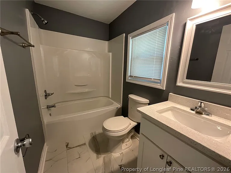 1422 Grandview Dr — Photo 15