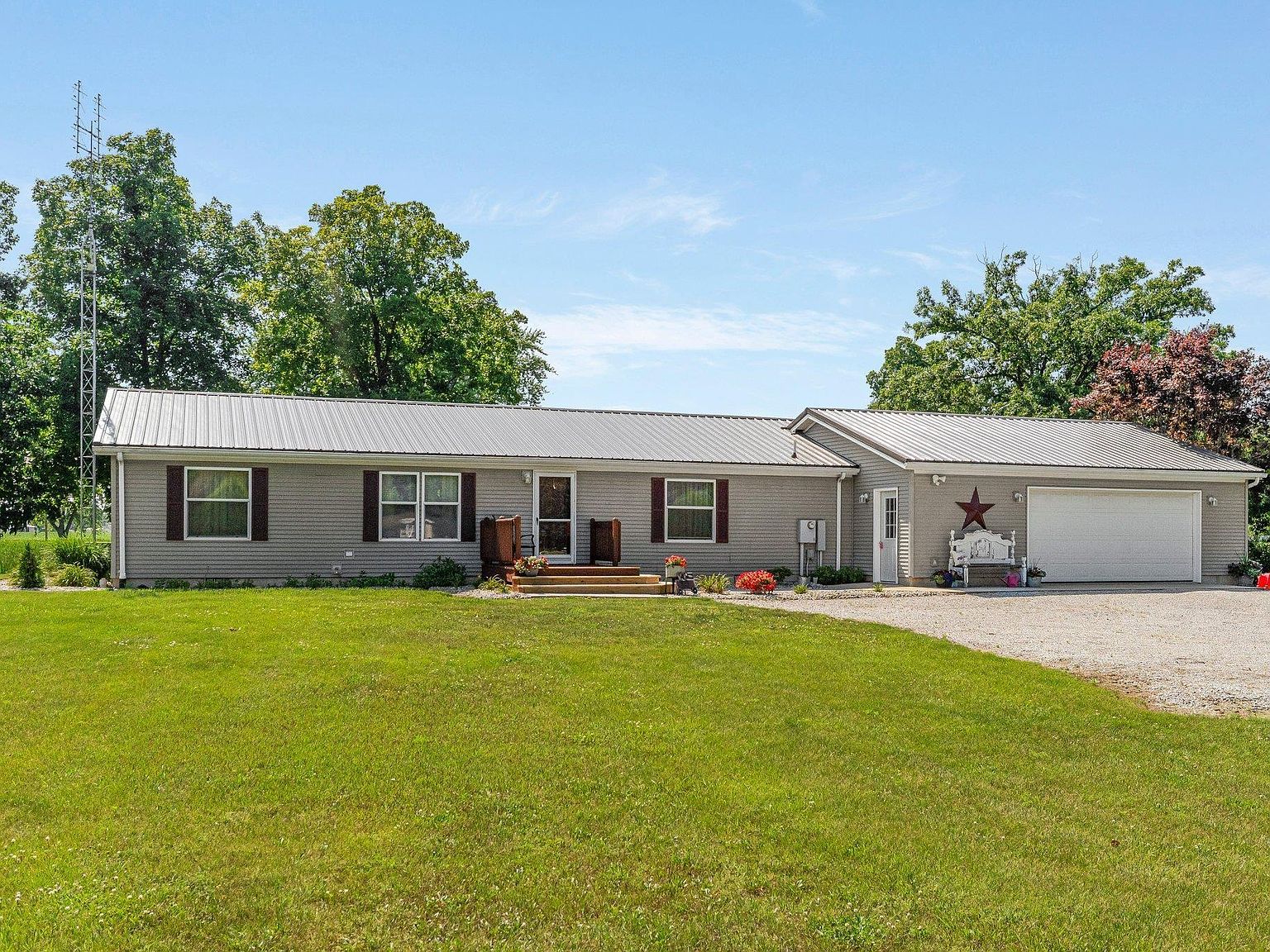 6261 N Thistle Downs Ln, Orland, IN 46776 | Zillow