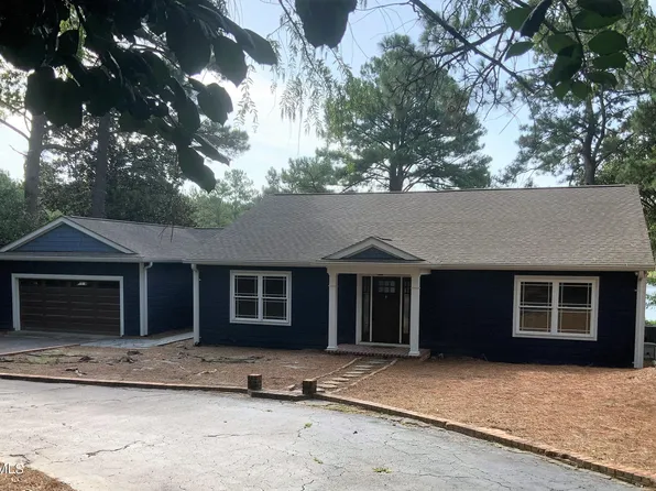 44 Shadow Lane, Whispering Pines, NC 28327