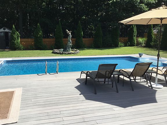 3rd image of 29 Warfield Way