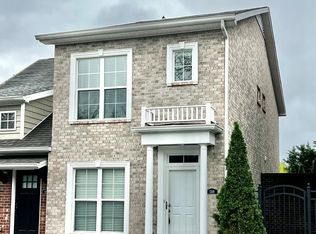 1319 E Hudgens St, Cookeville, TN 38501