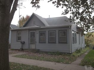 503 E Linn St, Marshalltown, IA 50158