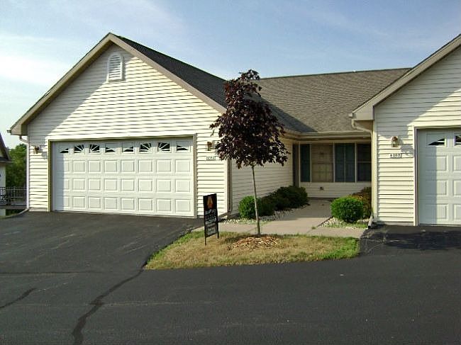 1st image of 808 Sunridge Ct Unit A