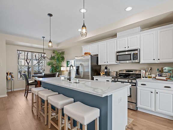 5th image of 1417 Crafton Way