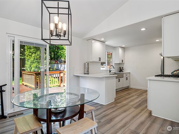 5th image of 8713 Jace Lane NW
