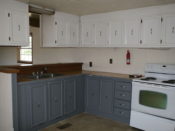 3rd image of 1590 Highway 40 Byp #2-EHWY40