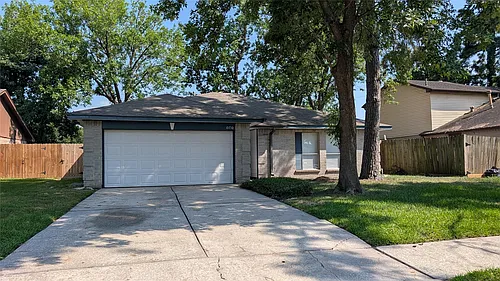 10710 Ambergate Dr Photo 1