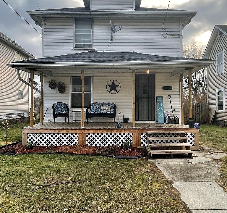 1st image of 558 Ballentine Ave