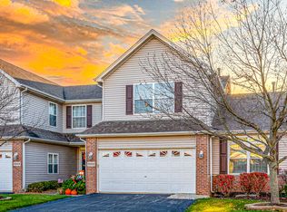 16900 S Sunset Ridge Ct, Lockport, IL 60441