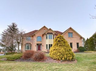 1606 Fieldstone St, Allentown, PA 18106
