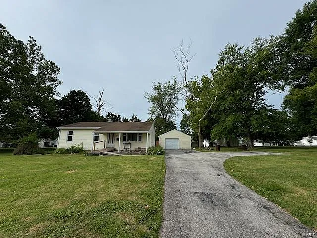 4025 Towers Rd photo 1