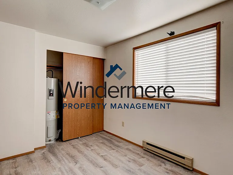0112-701 SE 8th Ave — Photo 9