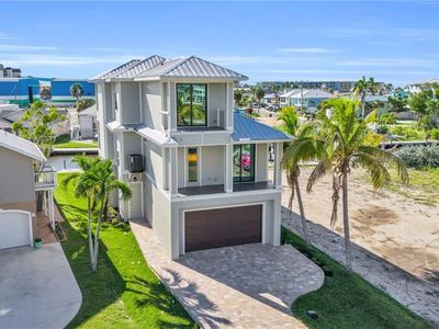 745 Matanzas CT, Fort Myers Beach, FL, 33931