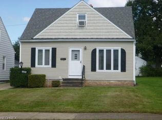 14209 Reddington Ave, Maple Heights, OH 44137