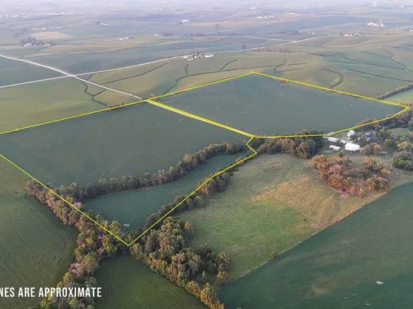 14080 Hickory Valley Rd, Farley, IA 52046