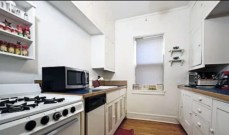 1 bed, 950 sqft, $1,205 — Photo 3