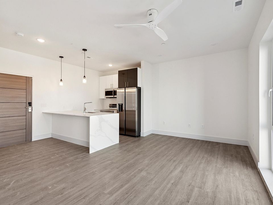 1st image of 1225 E Fletcher St #208