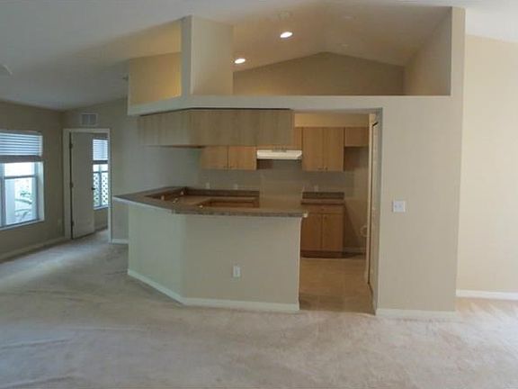 3rd image of 13934 9th St
