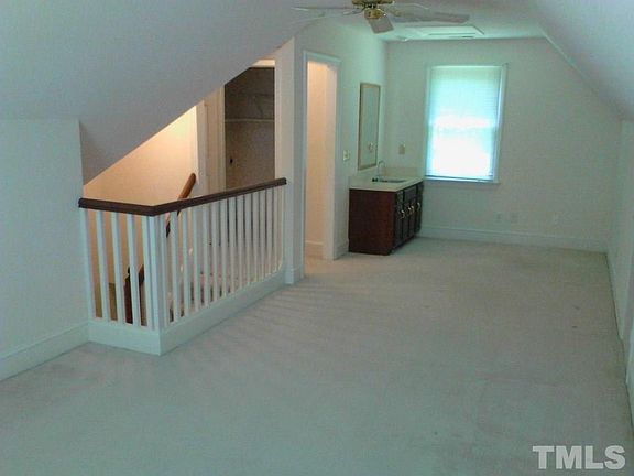 4th image of 617 Great Pine Way
