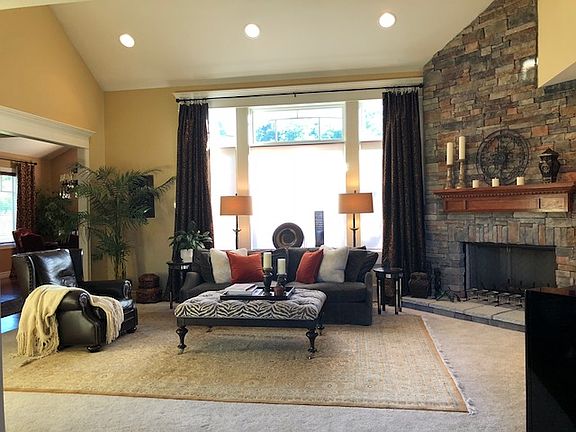 4th image of 3940 Glacier Lake Ct