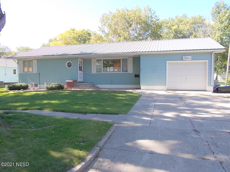 1st image of 511 6th Ave S